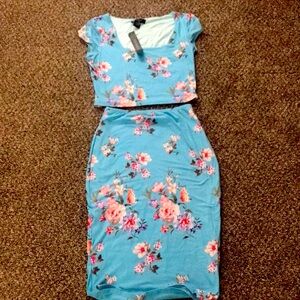 NWT Joe & Elle Floral Blue MIDI Dress Large